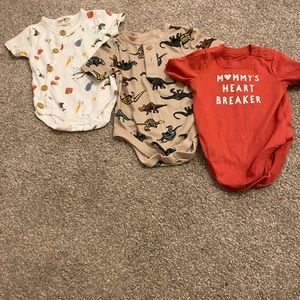 3-6 months baby bodysuits